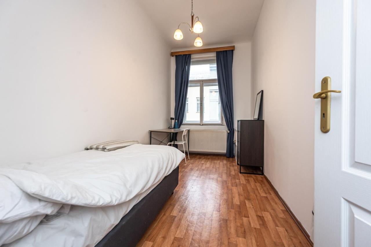 Apartment Lublanska 48 Prague Extérieur photo
