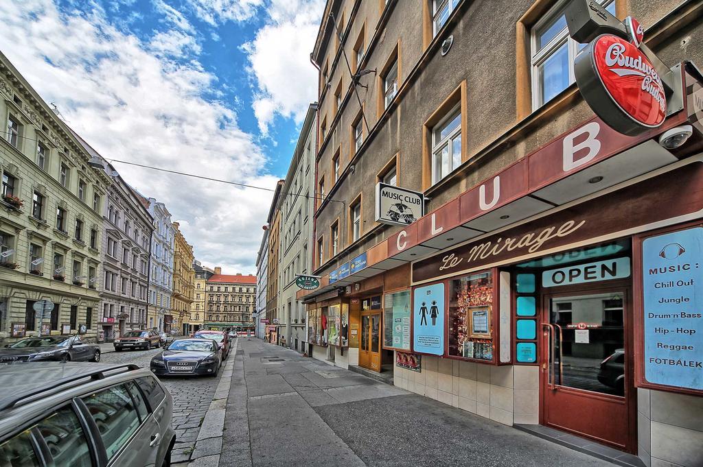Apartment Lublanska 48 Prague Extérieur photo